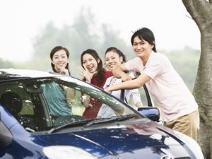 「車検をスムーズに!費用を抑えつつ安心できる整備のポイント解説」